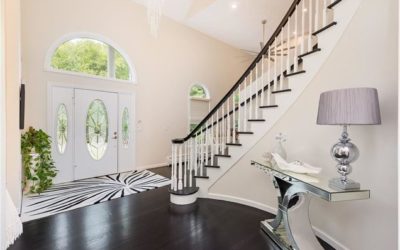 This Week in EG Real Estate: Staircase Stunner