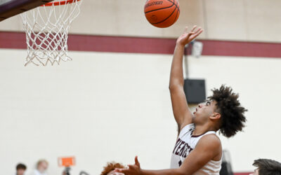 Boys Hoops: Injury Fund Loss to Coventry, 70-61